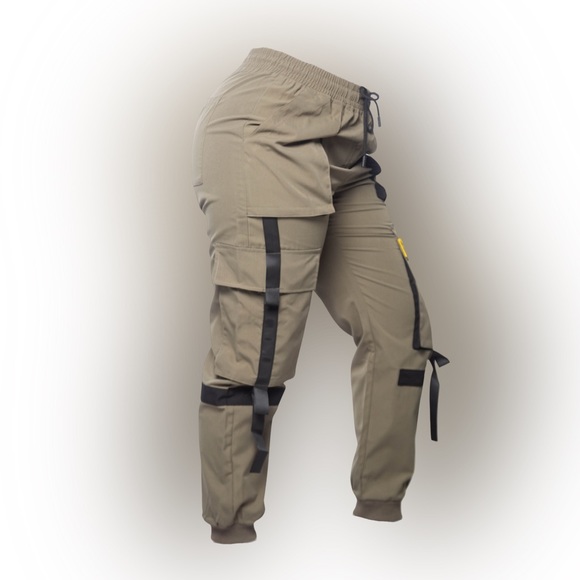 NY Forrest Cargo - Picture 3 of 7